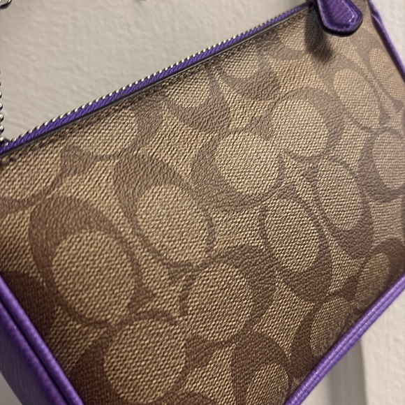 Coach nolita Signature EUC 2015 w/touch of purple - Picture 9 of 13